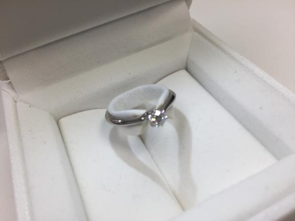 プラチナダイヤリング