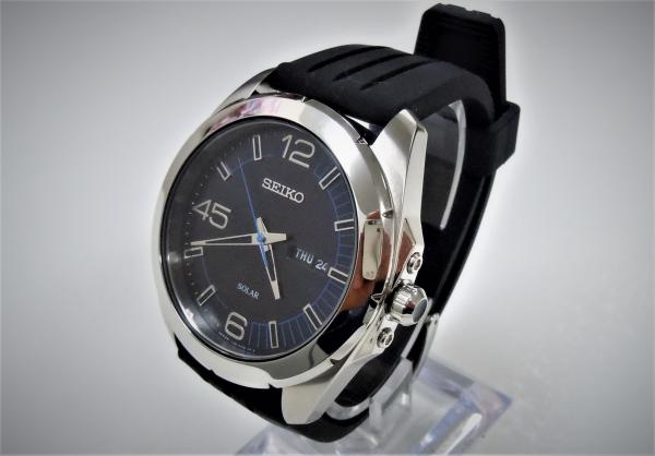セイコーソーラー腕時計